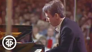 И.С.Бах. Концерт для фортепиано с оркестром ре минор. Солист Михаил Плетнев (1988)