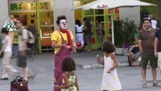 Clown Durilov - vol 4 - Barcelona street laugh attack (estilo Karcocha)