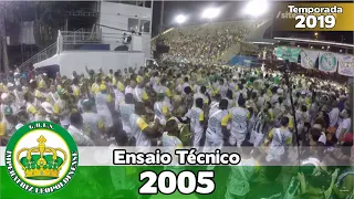 Imperatriz 2005 - Bateria no ensaio técnico (Esquenta) - Apoteose ao vivo - #ET19