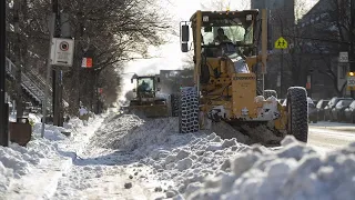 Déneigement : dernier hiver pour les sirènes de remorquage à Montréal?