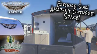 NEW 2024 Wildwood Toy Hauler w/ Exterior Sink & Foldable Bunks! - Wildwood FSX Platinum 262VCX