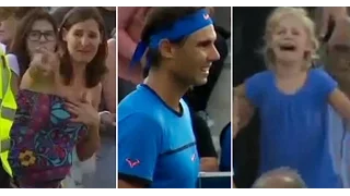 Rafael Nadal une spectatrice perd sa fille dans la foule, il réagit de la plus belle des façons