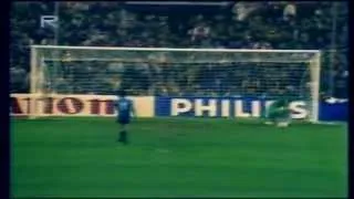 Goalkeeper saves four shootout in a Champions League final  (1985/1986)