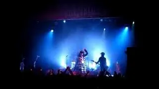 The Darkness - Givin Up - Philly 2/7/12