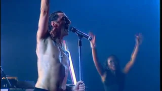 Depeche Mode - Personal Jesus (One Night In Paris 2001)