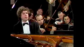 Johannes Brahms: Piano Concerto no. 1 in D minor, Op. 15. Uriel Tsachor.