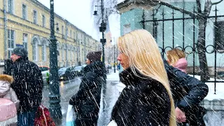 ❄️ VERY HARD CLIMATE IN RUSSIA 🇷🇺 MOSCOW SNOWFALL! RUSSIAN WINTER! Walking tour - ⁴ᴷ (HDR)