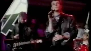 a-ha stay on these roads in tv-show 1988 part2.wmv