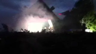 Intro de Sebastian ( Ed Banger Reccord ) - LoveBox 2011 ( Victoria Park, London )