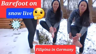 Barefoot on snow live in Germany. How long can I stay standing in the snow and how does it feel?