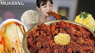 Korea's spicy braised short ribs with fire. White rice kimchi mukbang