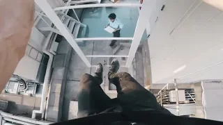 Rooftop Ninja escapes Tokyo security guard 🇯🇵