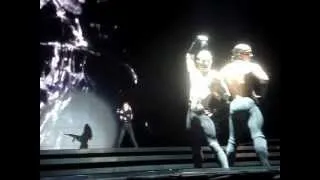 Madonna - Girl Gone Wild - Revolver ( MDNA Tour - Rome )