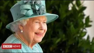 The Queen marks official birthday in lockdown with scaled-down ceremony at Windsor - BBC News