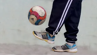 How To Juggle A Soccer Ball For A Long Time