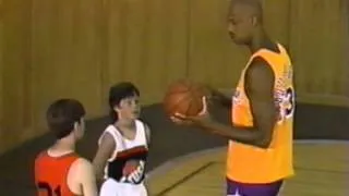 Kareem Abdul-Jabbar on the Hook Shot & Mikan Drill