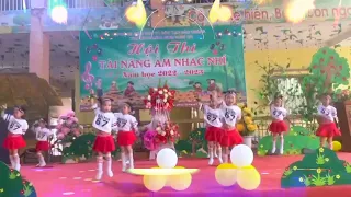 Vũ điệu Boom Boom Boom đội vành khuyên lớp 4t A1 MN sơn ca Tằng Loỏng