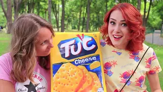 10 DIY Giant Snack vs Miniature Snack   Funny Pranks! 1