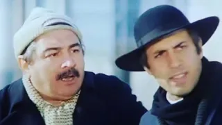 Foto di Renzo Montagnani con Adriano Celentano nel film , Qua la Mano 1980 .