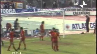 Catanzaro-Juventus 0-1,campionato 1981-82 (commento Martellini)