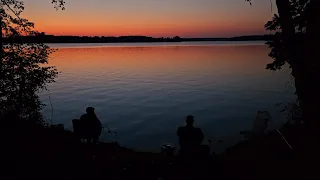 Последняя Рыбалка Сентября. Поклевки Леща Только Днем. Рыбалка с Ночевкой на Фидер.