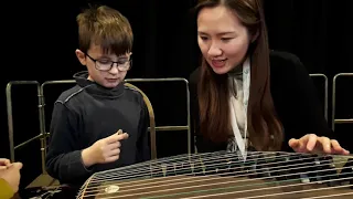 Learning about Chinese traditional instruments