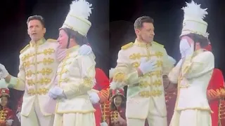 Hugh Jackman Praises Understudies During 'The Music Man' Curtain Call