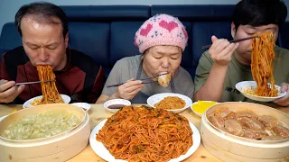 새로 산 찜기로 만든 고기,김치 만두와 매콤 비빔국수! (Bibim spicy noodles & Mandu) 요리&먹방!! - Mukbang eating show