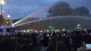 Water cannon and tear gas fired at pro-Palestinian protesters in Paris