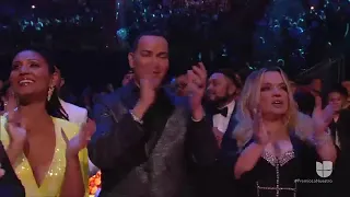 30 AÑOS DE TRAYECTORIA VICTOR MANUELLE PREMIOS LO NUESTRO 2023..