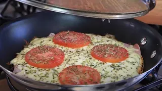 PIZZA DE FRIGIDEIRA EM 10 MINUTOS SUPER FÁCIL E RÁPIDA