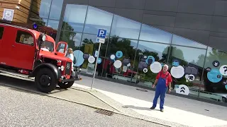 IFA Treffen Ludwigsfelde 2023 Historisches Mercedes Benz Feuerwehrfahrzeug Startversuch