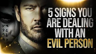 Don't IGNORE These Signs That You Are Dealing With An Evil Person