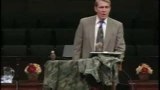 Kent Hovind - Creation Boot Camp - The Dangers Of Evolution 1/7