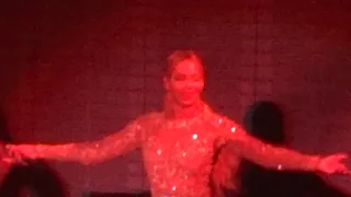 Beyoncé -  Naughty Girl Live at Mexico City, Palacio de los Deportes