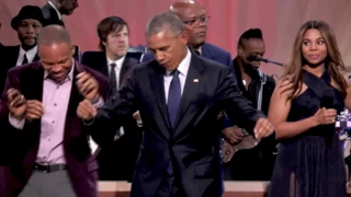 ESTRADARADA - Вите Надо Выйти (Barak Obama Dancing)