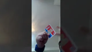 Cardistry / Card tricks