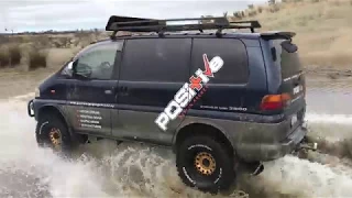 Delica L400 offroad (like a boat)