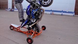 Wheelie Cage Stuntex - Motorcycle Trainer