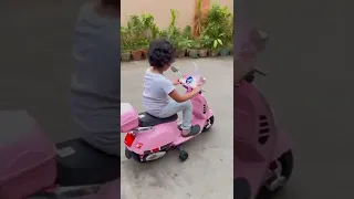 little girl baby scooty driving 🛵🛵