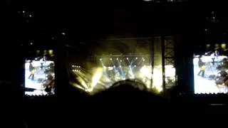 Sir Paul McCartney - 23 - Lovely Rita (Live at Petco Park)