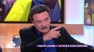 Gilets Jaunes : le face à face continue ! - C à Vous - 11/12/2018