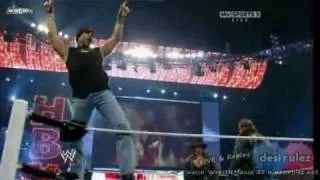 WWE Raw 28/3/11- Shawn Michaels HBK Surprise Return HD