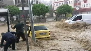Мощный ливневой паводок затопил часть Анкары #Ankara #heavyrain #flooding