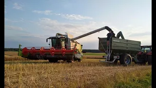 Claas Lexion 480 and Claas Lexion 550 combines, Case IH Puma 210, Zil 130  diesel engine sound