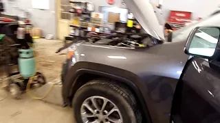 2014 JEEP GRAND CHEROKEE : A/C BLOWS HOT , DASH REMOVAL AND BLEND DOOR REPLACEMENT .