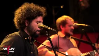 Jose Gonzalez - "Leaf Off/The Cave" (Live at Rockwood Music Hall)