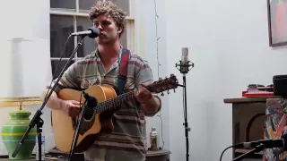 Vance Joy - Snaggletooth (Live)