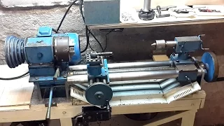 Схема токарного станка / Diagram of lathe