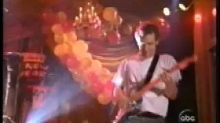 The Presidents of the United States of America - Peaches (New Years Rockin' Eve with Dick Clark '97)